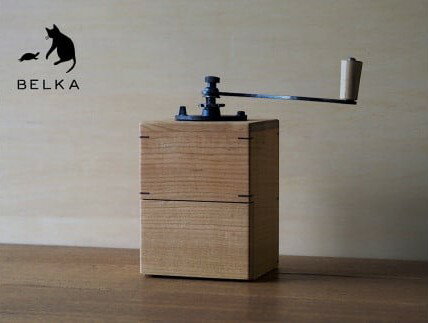 【ふるさと納税】国産山桜のコーヒーミル 手打ちアイアンハンドル ｜ 国産 山桜 コーヒーミル ミル コーヒー 珈琲 粗挽き 細挽き アイアンハンドル キャンプギア 手作り 伝統 工芸品 工房 松本市 長野県