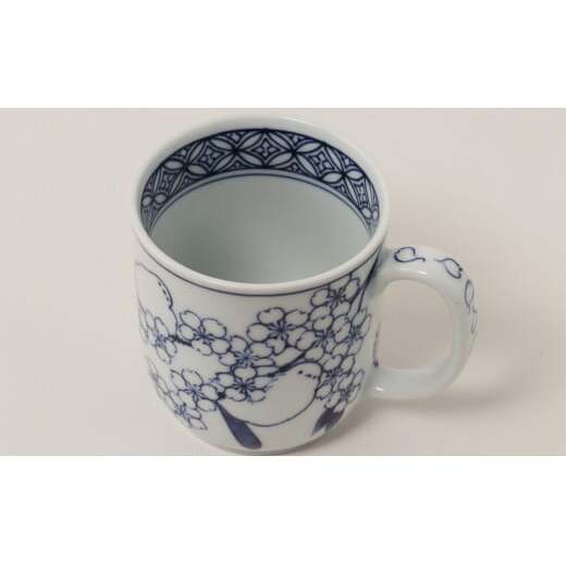 有田焼 シマエナガ マグカップ (大)【道雪窯】食器 器 うつわ 染付 手書き しまえなが 鳥モチーフ A40-345_イメージ3