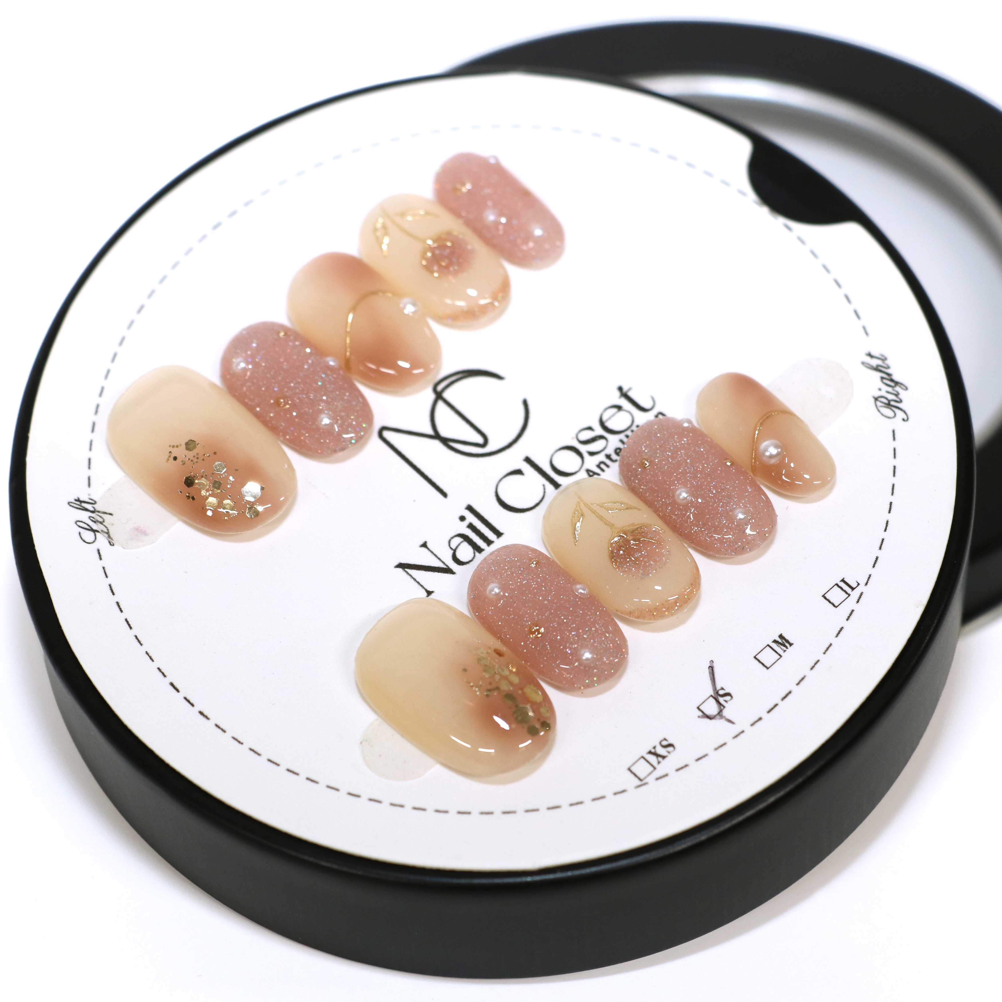 
            ネイルチップ　ミディアム【桜果】XSサイズ　Antellijan大宮ネイルサロンのハンドメイド　M7-XS　【11100-2146】
          