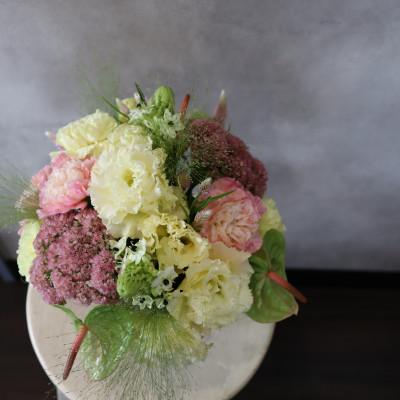 ふるさと納税 筑西市 【敬老の日】フラワーアンジメント/S〜花瓶不要!届いてそのまま飾れるフラワーアレンジ |  | 02