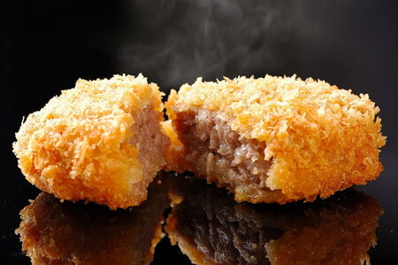 松阪牛入コロッケ・ミンチカツセット（各15個・ギフトボックス入り）【1.6-7】