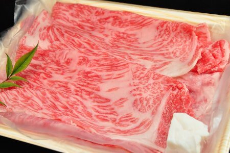 【2026年1月発送】飛騨牛肩ロース・ももすき焼きセット 各320g  牛肉 ブランド牛 国産 和牛【11-14(1)】【冷凍】
