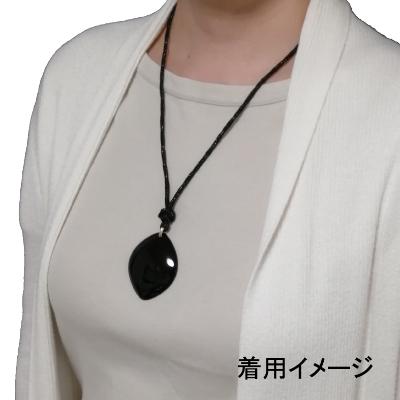 ふるさと納税 海南市 漆器のペンダント　ダイヤ形　玉虫塗　手描き蒔絵　きらめき |  | 02