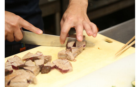 【大容量】日光丸自慢の一本釣りカツオ使用！カツオシーステーキ約1,200g（約400g ×3） 鰹  冷凍 小分け 大容量  時短  便利 個包装 おつまみ おかず 惣菜 晩ごはん 加工品 カツオ 鰹