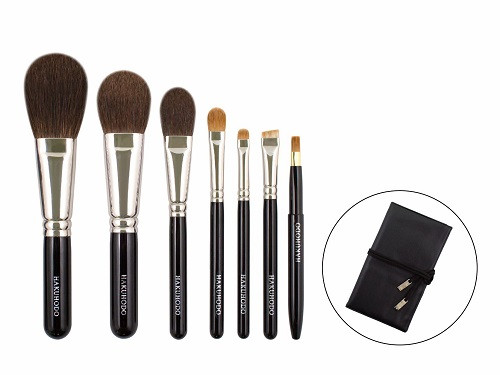 
            白鳳堂 化粧筆7本セット【メイクブラシ 化粧筆 フェイスブラシ チークブラシ アイシャドウブラシ 高級筆 職人技 手作り 日本製 セット ギフト 贈り物】
          