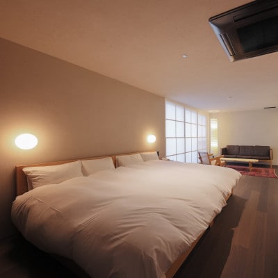 【楽土庵宿泊+越中いさみ太鼓見学付き】土の部屋、夕朝食付き(富山イタリアン)ペア宿泊券