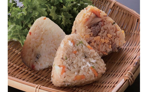 
                  【セット】九州おにぎり俱楽部（みつせ鶏・鯛めし・すき焼きおにぎり）【冷凍】
                