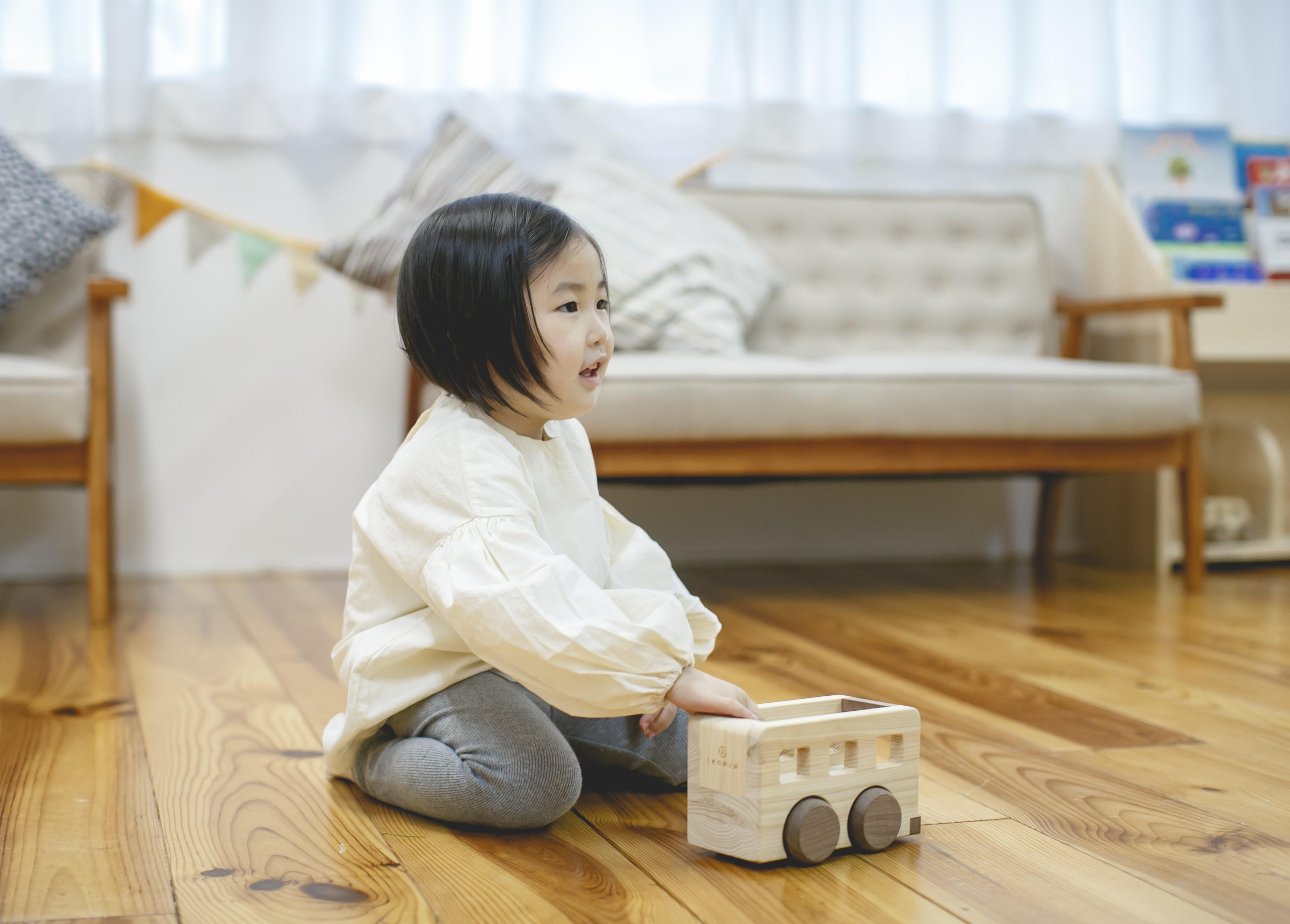 国産檜 おもちゃ IKONIH／アイコニー オルゴールバス