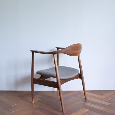 ふるさと納税 小野市 アームチェア ウォールナット　グレー |  | 02