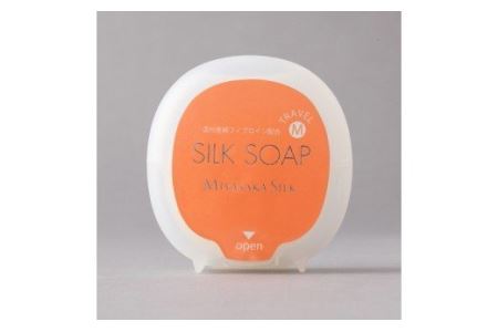 【SUWAプレミアム認定商品】SILK SOAP／信州諏訪ガラスの里【11-02】