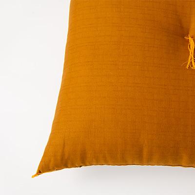 ふるさと納税 ふじみ野市 綿ふとん職人が手掛ける綿100%座布団【銘仙判】55cm×59cm【黄土色】 |  | 02