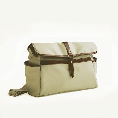 ふるさと納税 豊岡市 豊岡鞄 KANEDAITO RVKショルダーM 561011ベージュ |  | 01