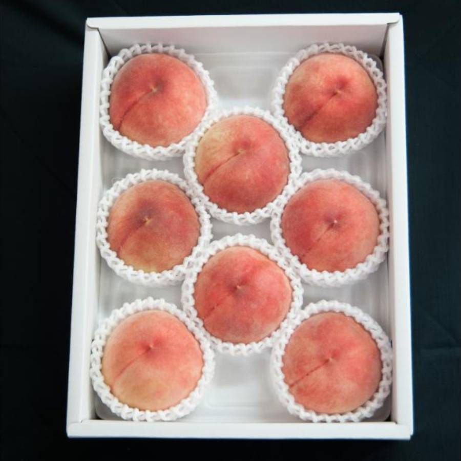 ＜八旗農園＞秀品桃「白鳳系」（日川白鳳・八幡白鳳・白鳳のいずれか)2kg（6～8玉入）