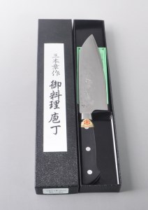 【粉末ハイス】三木章作　本割込み三徳包丁（口金付き黒合板）（名入れを希望しない）【北海道・沖縄・離島　配送不可】
