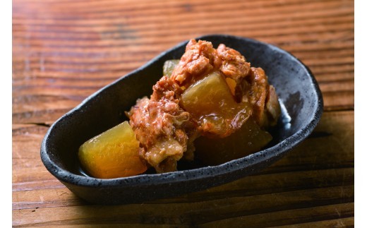 
                  【訳あり】柚子香るブリトロ大根　12～48缶セット 缶詰 缶詰め  土佐 高知 ブリ 鰤 buri ブリトロ ゆず 柚子 だいこん 大根 日常食 常温保存 手軽 簡単 調理 レトルト 湯せん 即席 ご褒美 国産 ふるさと納税缶詰 ふるさと納税［wakeariburitoro-oya］
                