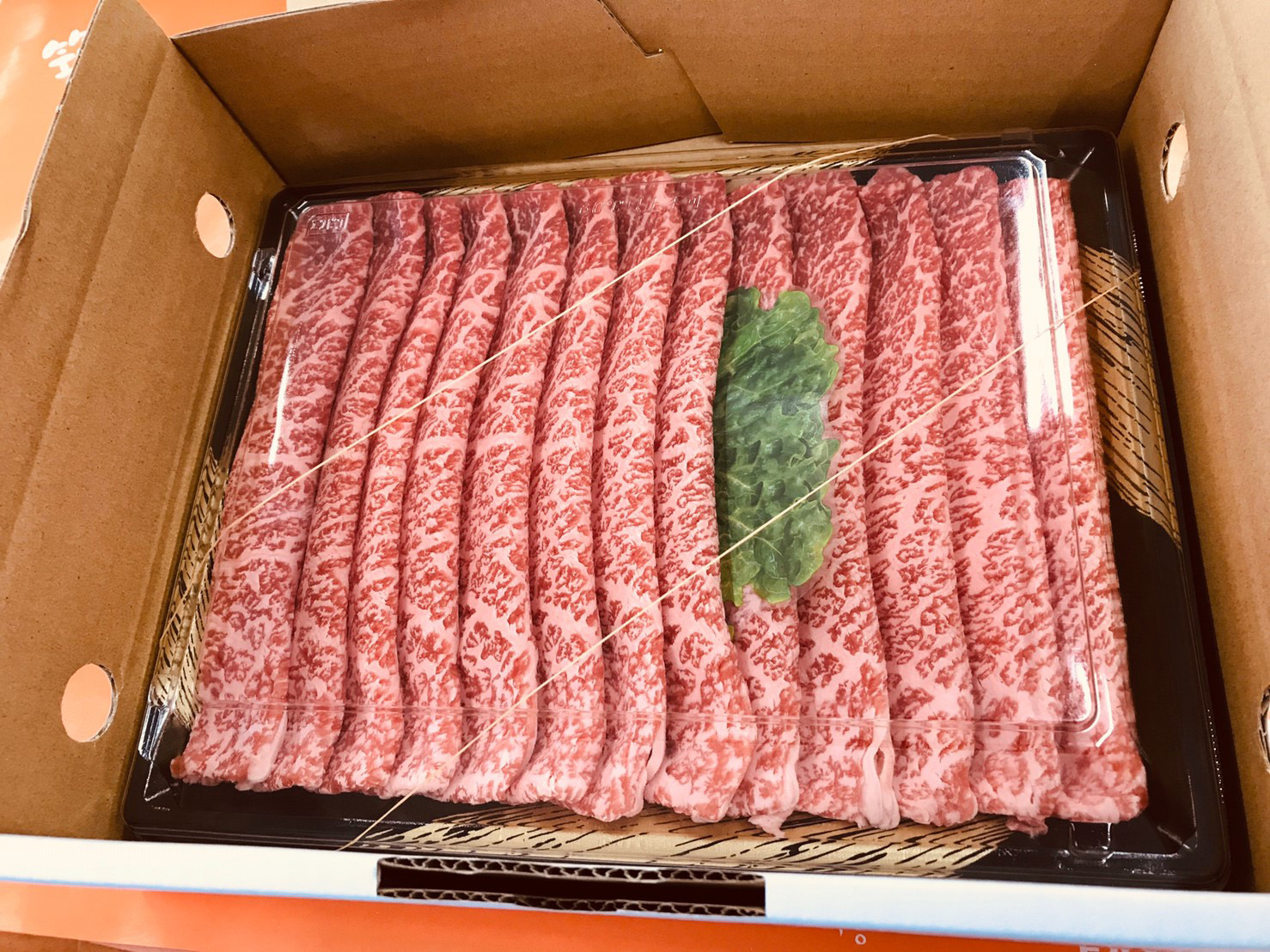 【A5～A4等級！】モモ すき焼き・しゃぶしゃぶ用 300g 吉富町/株式会社チクゼンヤ [BGAP002] 福岡県