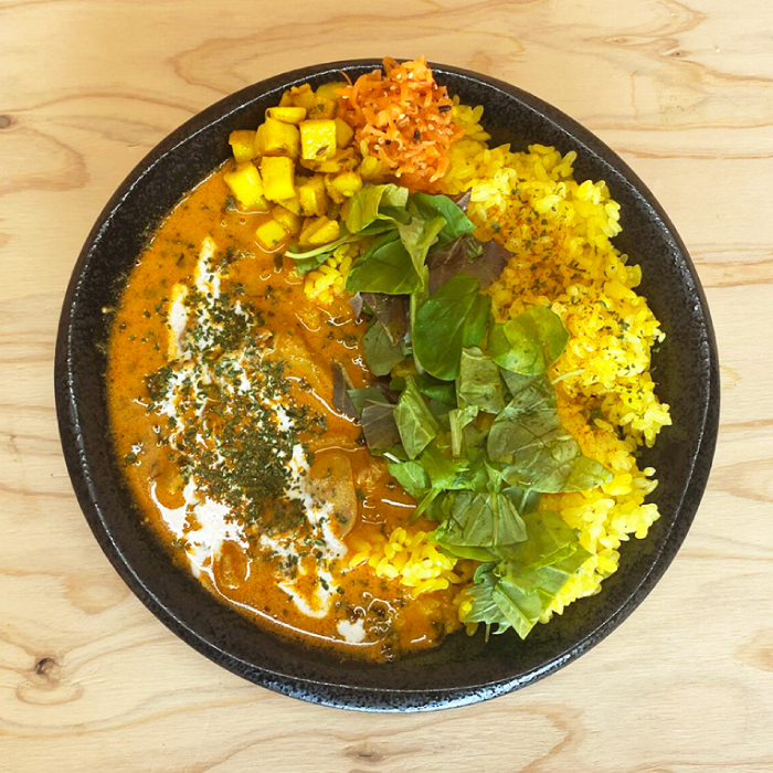 【テレビで話題！】雲仙しまばら鶏 の バターチキンカレー 2食 / カレー かれー ばたーちきんかれー 冷凍 湯煎 / 南島原市 / それでもカレーが食べたくて [SFY001]_イメージ3