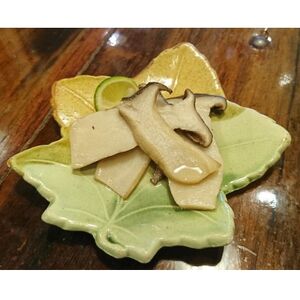 【老舗焼き鳥屋】松茸を割いて塩を振り焼き台で丁寧に焼いた状態をエリンギで再現　秋の味覚再現セットA【1320589】