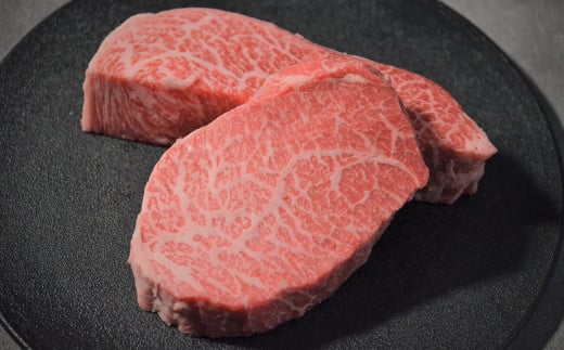 神戸牛 赤身ステーキ 2枚 合計300g AG005 神戸牛 神戸ビーフ 神戸beef 但馬牛 和牛 黒毛和牛 国産牛 牛肉 お肉 焼肉 赤身 ステーキ モモ 【AS36BG12】