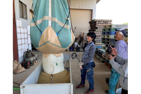 食味コンテスト受賞者の作る お米シリーズ 「ミルキークイーン 白米 5kg」 _S135