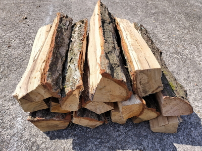 【2025年10月以降発送】 高級薪(40cm 20kg) 薪ストーブ用 薪 広葉樹 キャンプ 薪ストーブ NB22