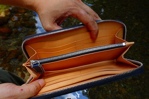 【職人手縫い】和歌山日本鹿革長財布　漆黒（黒色）AJ003_イメージ4