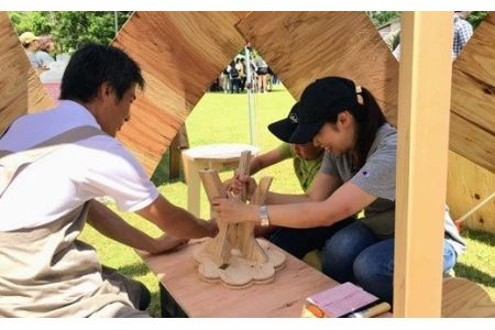 親子でイスづくりが楽しめる！ 木製イス 《ほし》 OTOMO STOOL mini 【613-2】