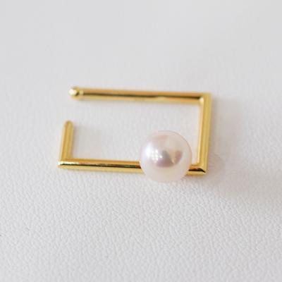 ふるさと納税 天草市 あこや真珠 イヤーカフ 6 - 6.5mm ホワイトピンク スクエア K18YG_S085-519 |  | 01