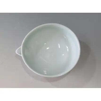 日展会友 照井一玄作 有田焼 白磁 片口 ペンギン【岳窯】食器 器 うつわ 片口 酒器 注器 小鉢 小丼 かわいい 作家 作家もの 照井一玄 ap015