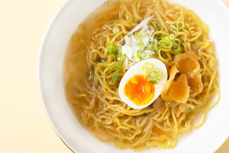 北海道産小麦 生ラーメン 3種 6食 醤油 塩 味噌 ギフトボックス 化粧箱入り