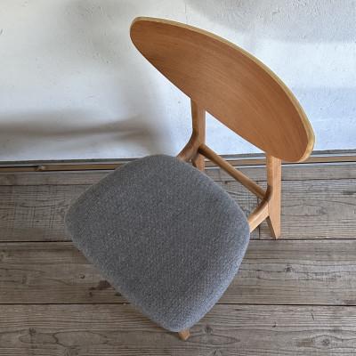 ふるさと納税 富田林市 Karl Dining Chair NC グレー ミディアムブラウンフレーム【SWOF】 |  | 01