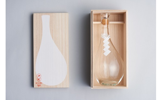 浄酎 -Purified Spirit 白紙垂 710ml / 桐箱
