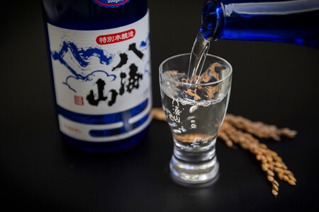 ドジャース公式日本酒 「特別本醸造 八海山」 ブルーボトル 720ml×3本 【お酒 さけ 本醸造 ギフト 人気 おすすめ 送料無料 ドジャース ロサンゼルス】