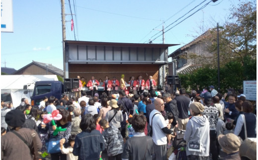 き24-006【ほこてん商会実行委員会】昭和の時代以上に、もっと賑やかな駅前に！！（思いやり型返礼品）