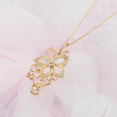 ふるさと納税 山梨県 K18 0.41ctフラワーダイヤモンドネックレス　HH018654 |  | 01