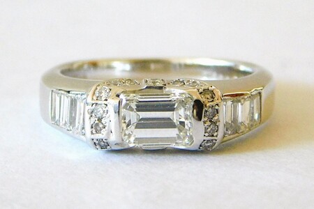 【ふるなび限定】【一点もの】Pt900　ダイヤモンド（0.881ct）リング　M20　K06082-H　FN-Limited-SP