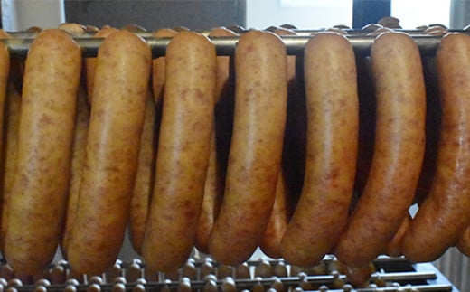 【北海道産豚肉使用】フランクフルターポークソーセージ4個（220g×4）