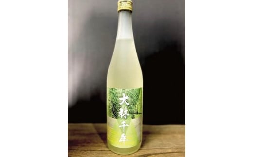 Ｍ０１　純米酒　大林千年（令和４年度米） ７２０ml（１本）