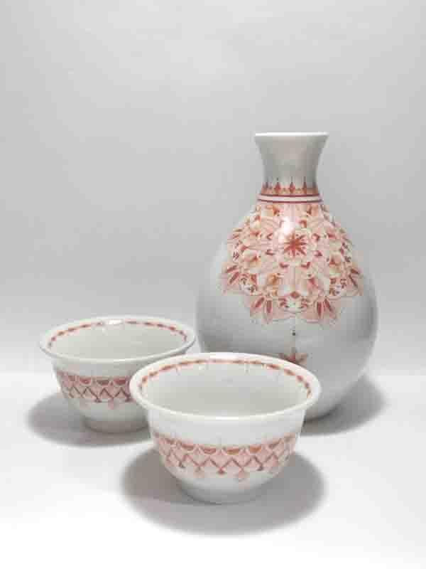 
            晩酌揃え 赤絵マンダラ 九谷焼  石川 金沢 加賀百万石 加賀 百万石 北陸 北陸復興 北陸支援
          