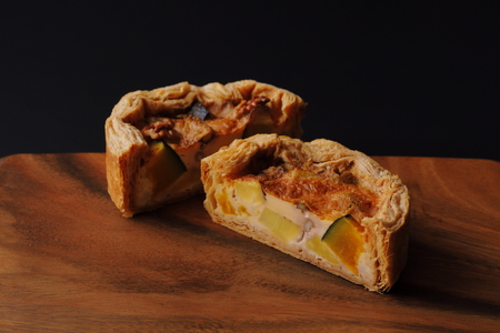 秋の味覚とゴルゴンゾーラのキッシュ　esp003