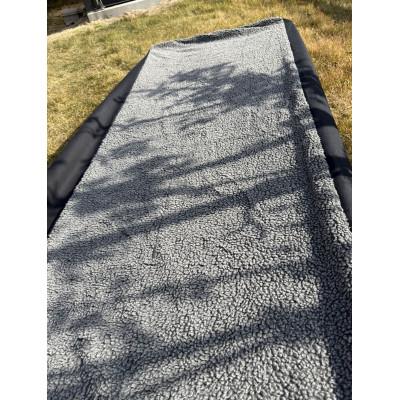ふるさと納税 上牧町 キャンプ・車中泊にアルバートン社の赤外線を吸収して発熱する難燃ボアで作るコットカバー(グレー)