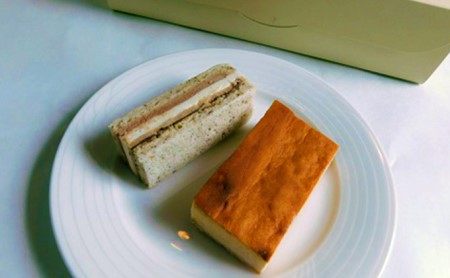 もみの木と四角いチーズタルト　【お菓子・ケーキ・チーズタルト・タルト】