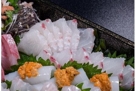 刺身 盛り合わせ 「旬のお刺身盛合せ」冷蔵 刺盛 地魚 2人前 仙崎 新鮮 配達不可エリア有り 新潟 東北 北海道 沖縄 配達不可 配送日時指定必須  (1178)