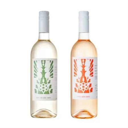【南三陸ワイナリー】の白ワイン・ロゼワイン2本セット(ギフトボックス入り)_酒・アルコール 白ワイン ワイン   酒・アルコール  ワイン _【1378805】