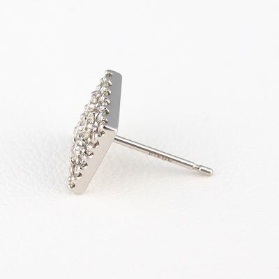 ふるさと納税 甲府市 K18ホワイトゴールド&ダイヤモンド スクエアモチーフピアス【TE-109】 |  | 01