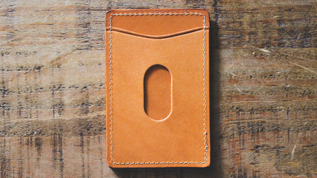 【minca】栃木レザーのタテ型パスケース 定期入れ パスホルダー01/キャメル　694