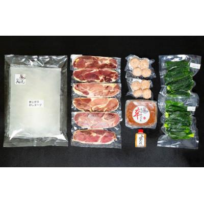 ふるさと納税 須崎市 土佐流 きじ鍋セット!めちゃうまオーガニック葉にんにく付き |  | 03