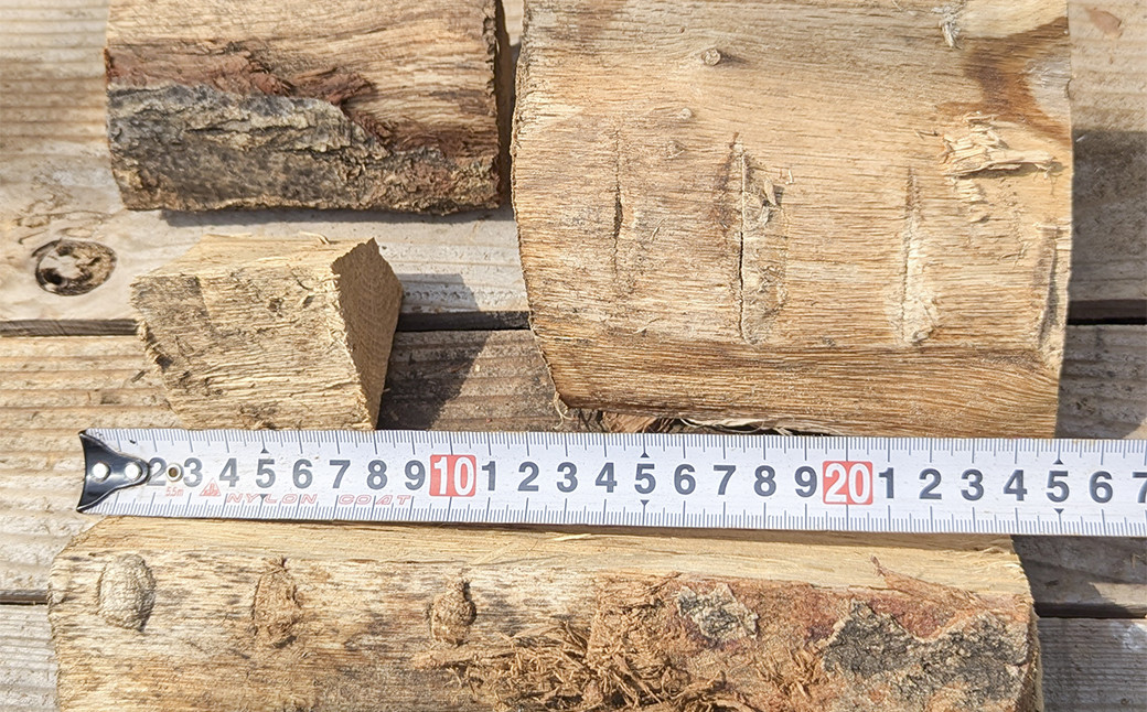 【訳あり】 乾燥薪 約20kg 広葉樹