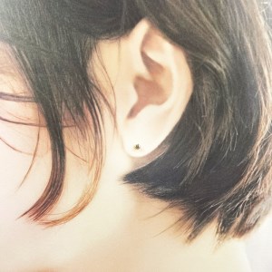 １０金 イエローゴールド製 ダイヤモンド 一粒 スタッドピアス Total 0.10ct 【1449552】