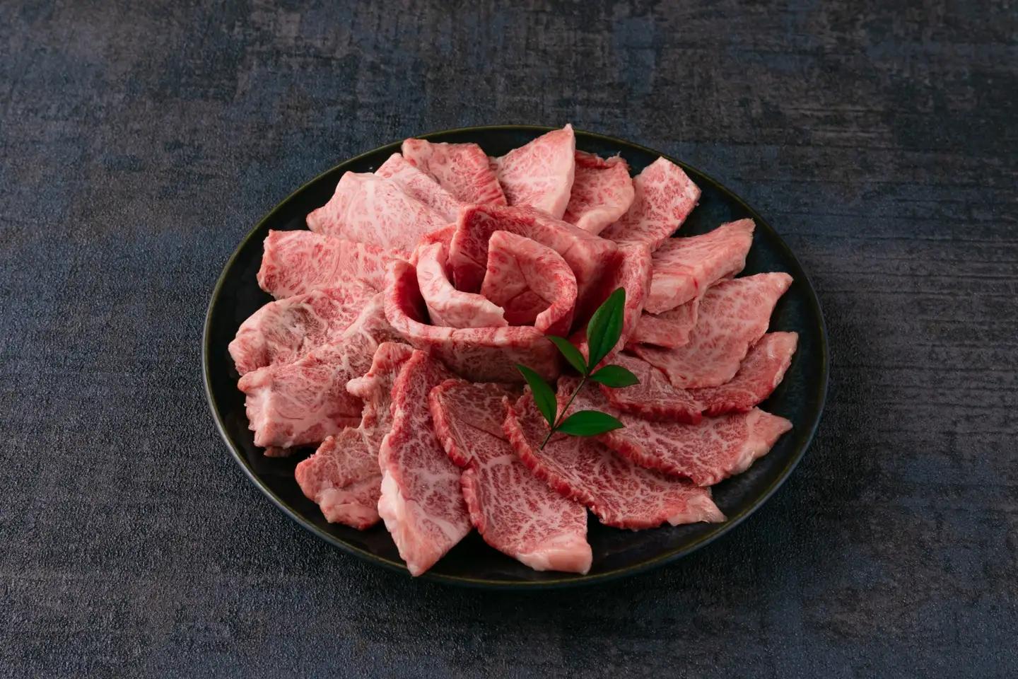 【定期便全6回連続】宮崎牛と豚・鶏 食べ比べセット 約8.3kg　MI633